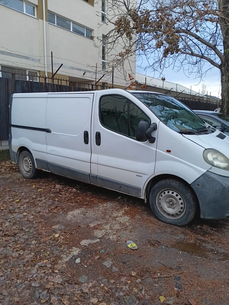 Opel Vivaro, снимка 2 - Бусове и автобуси - 48175811