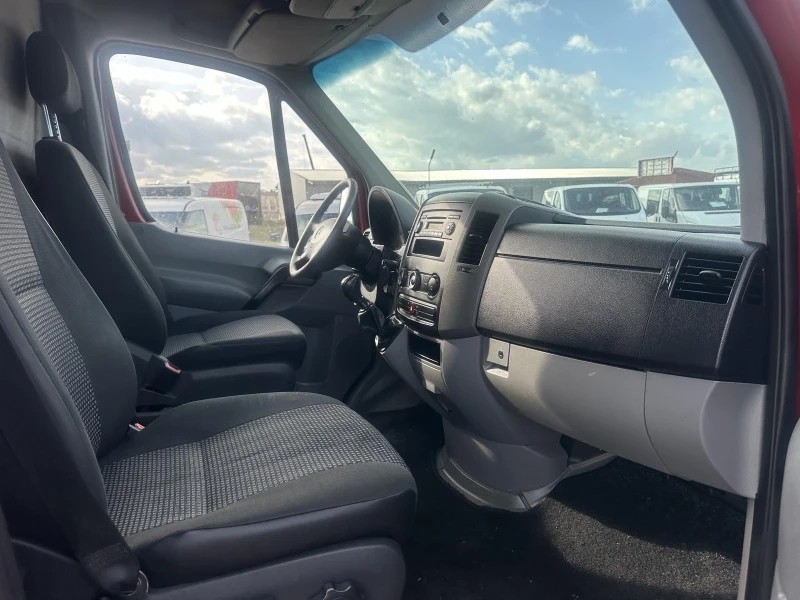 Mercedes-Benz Sprinter 316, снимка 11 - Бусове и автобуси - 52490533