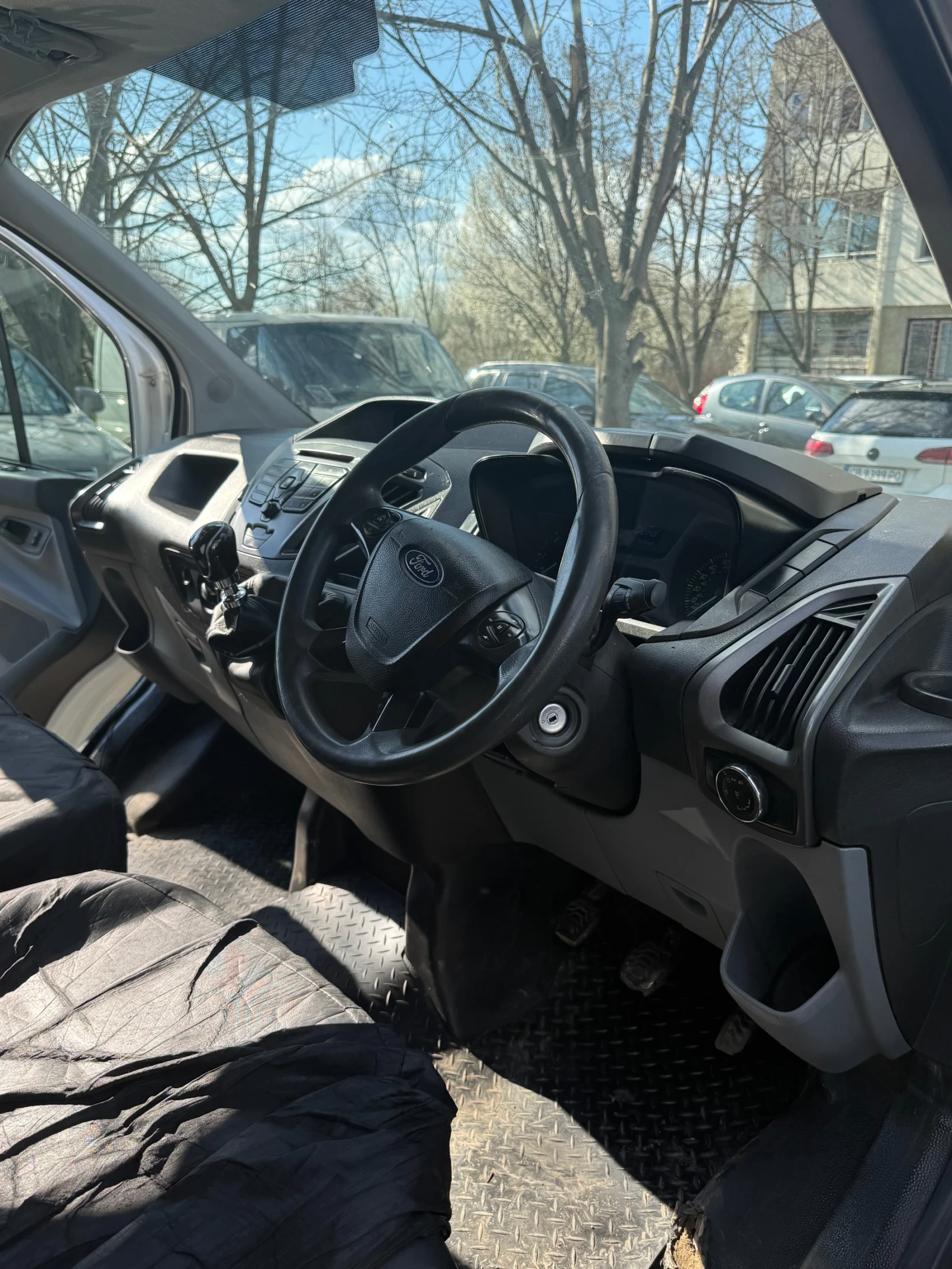 Ford Transit Custom, снимка 10 - Бусове и автобуси - 54101179