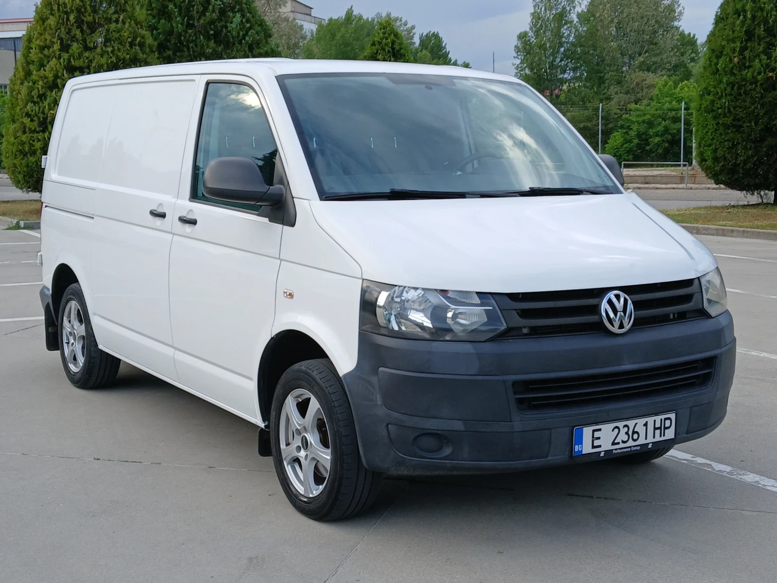 VW Transporter 2.0TDI DSG!КЛИМАТИК! ЛИЗИГ!!!, снимка 3 - Бусове и автобуси - 54767916