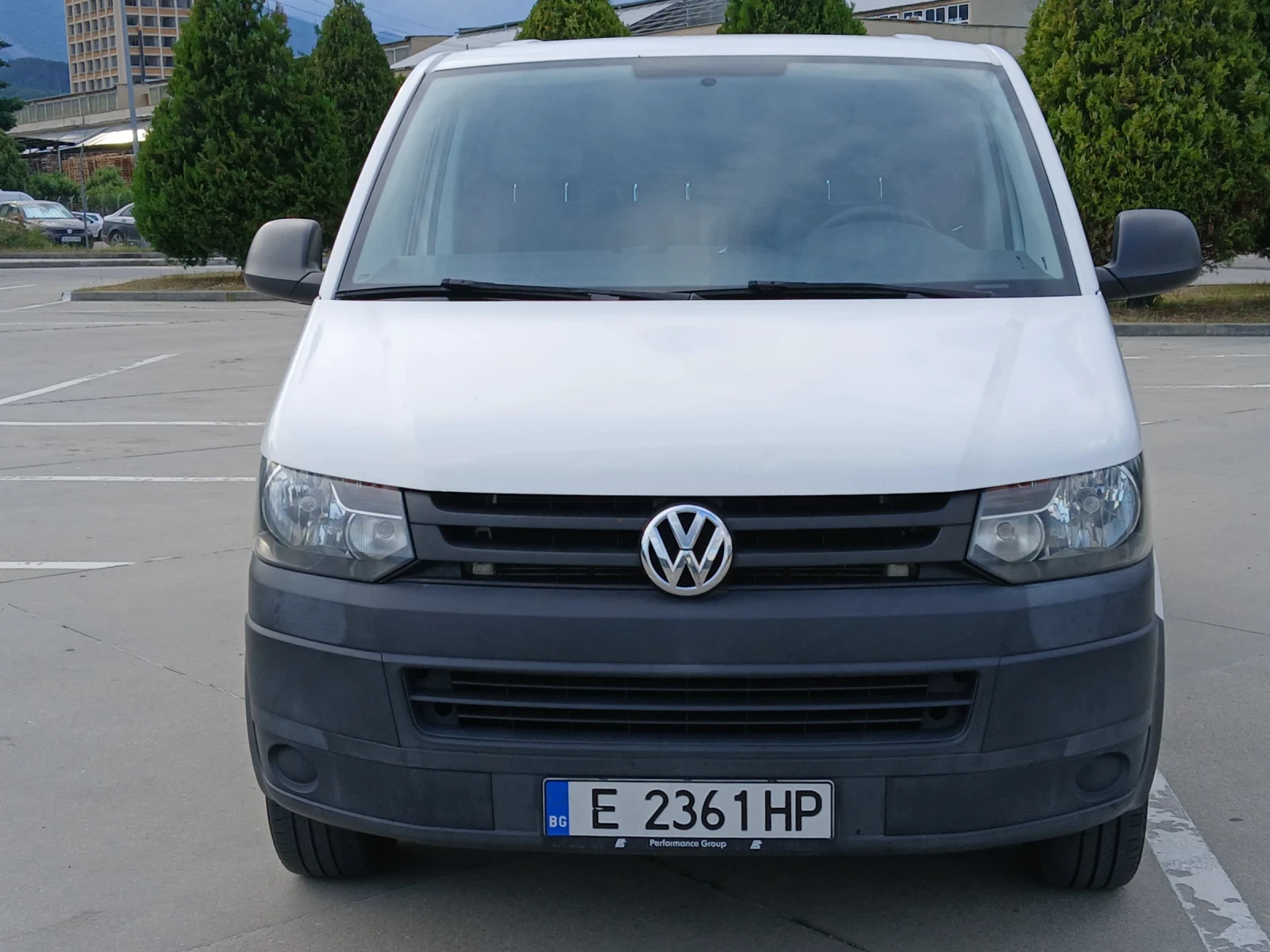 VW Transporter 2.0TDI DSG!КЛИМАТИК! ЛИЗИГ!!!, снимка 2 - Бусове и автобуси - 54767916