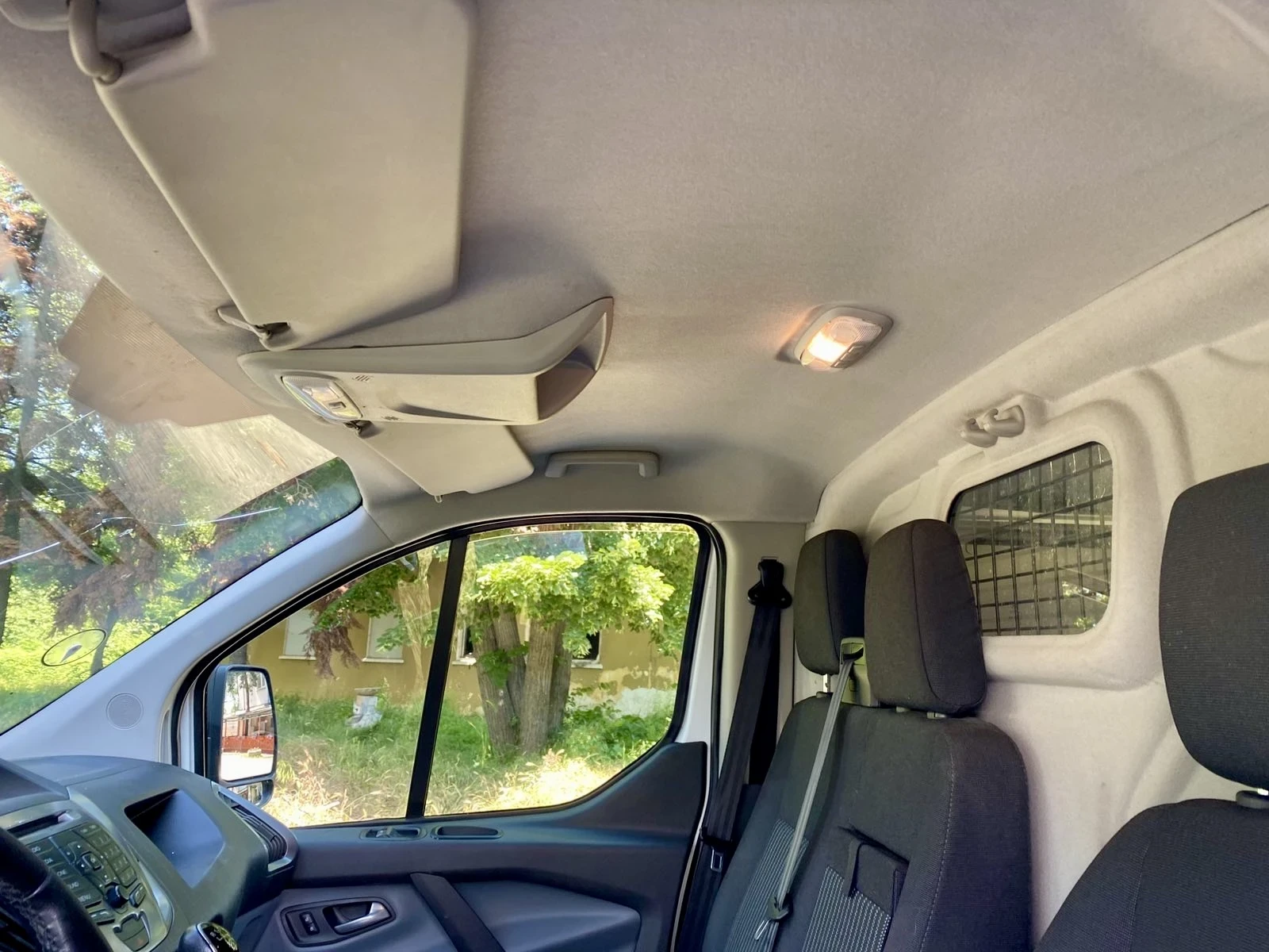 Ford Transit Custom 170 кс, снимка 10 - Бусове и автобуси - 54836286