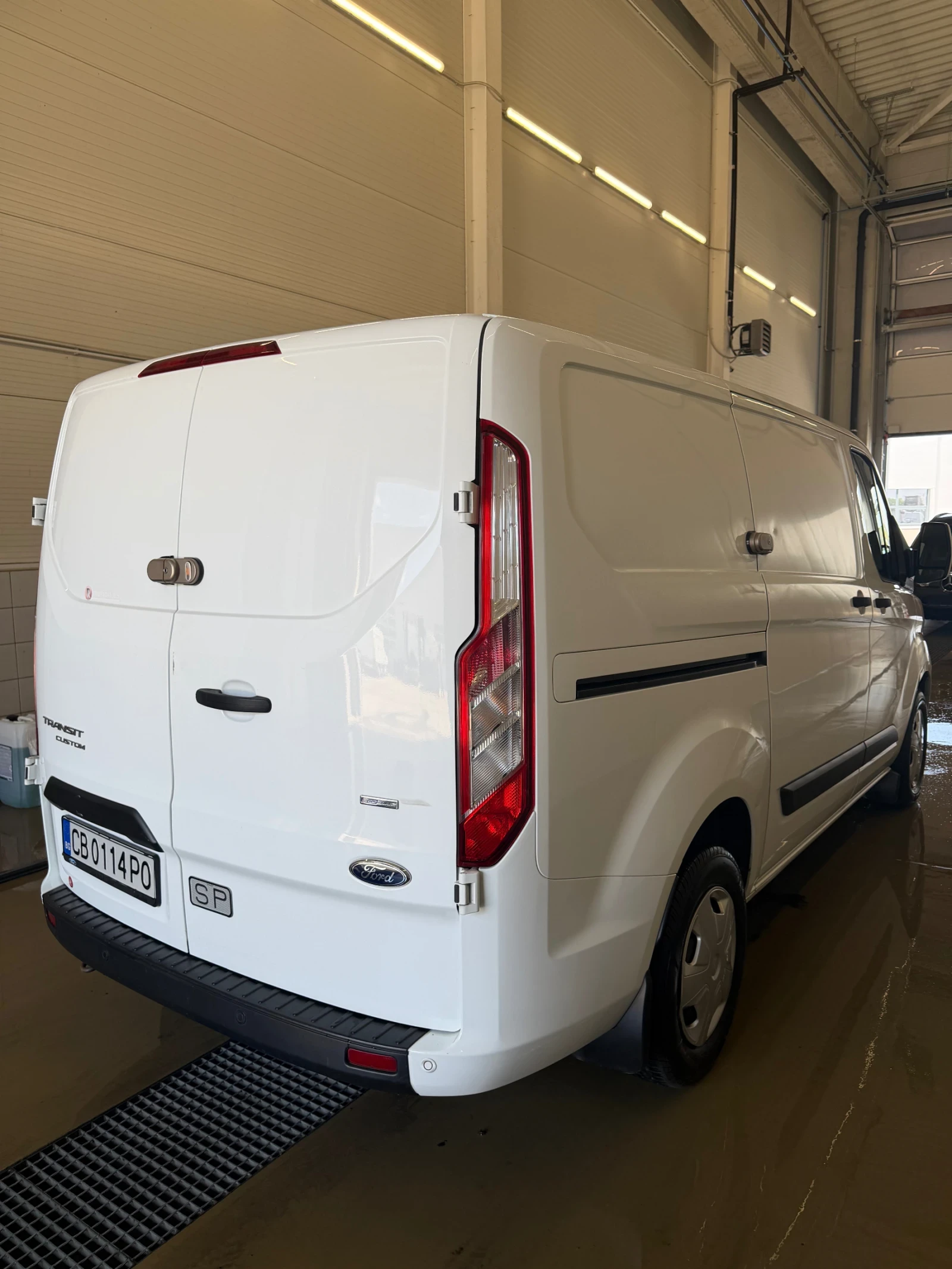 Ford Transit Custom, снимка 6 - Бусове и автобуси - 55081998
