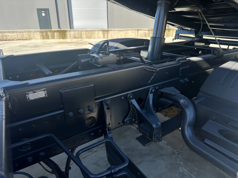 Mercedes-Benz Atego 815* Тристранен самосвал с кран* HMF500, снимка 6 - Камиони - 52201490