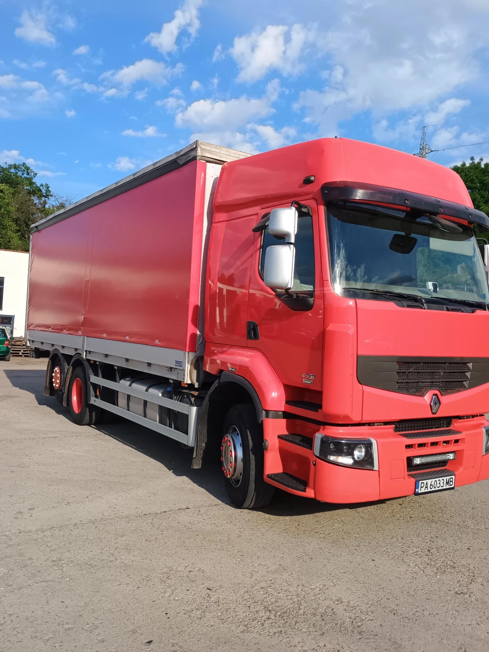 Renault Premium, снимка 10 - Камиони - 54981915