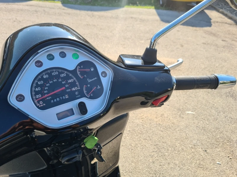 Vespa GTS 125IE/10kc/Инжекция/Перфектен - изображение 8