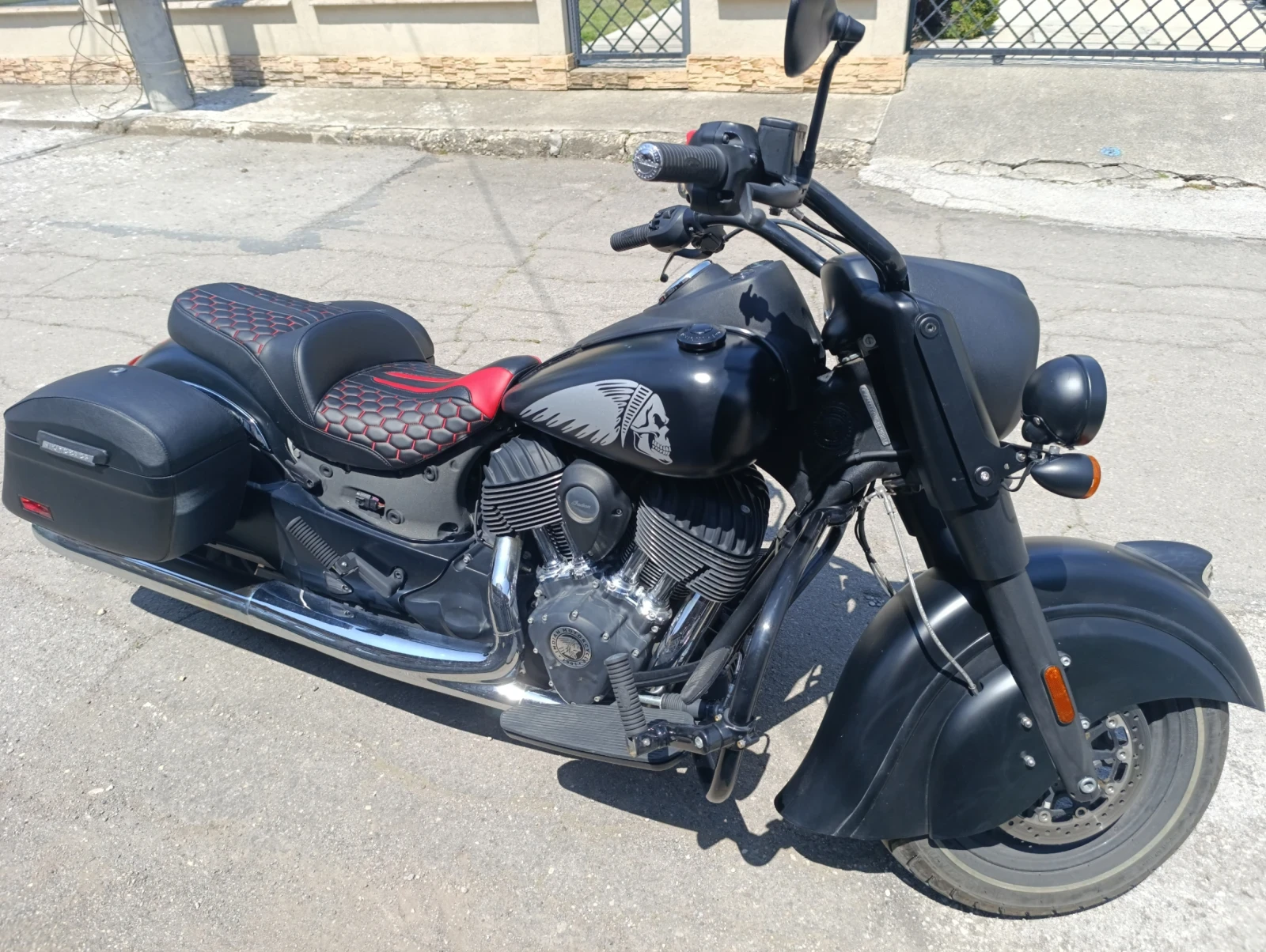 Indian Springfield Dark Horse - изображение 2