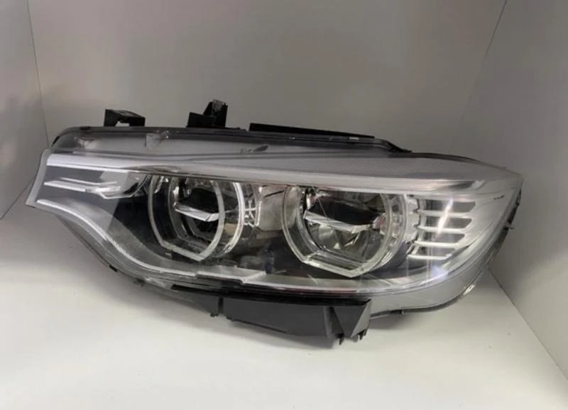 Bmw F80 F82 M3 M4 Led Far adaptive Бмв 4 серия Лед Фар, снимка 1 - Части - 30615092