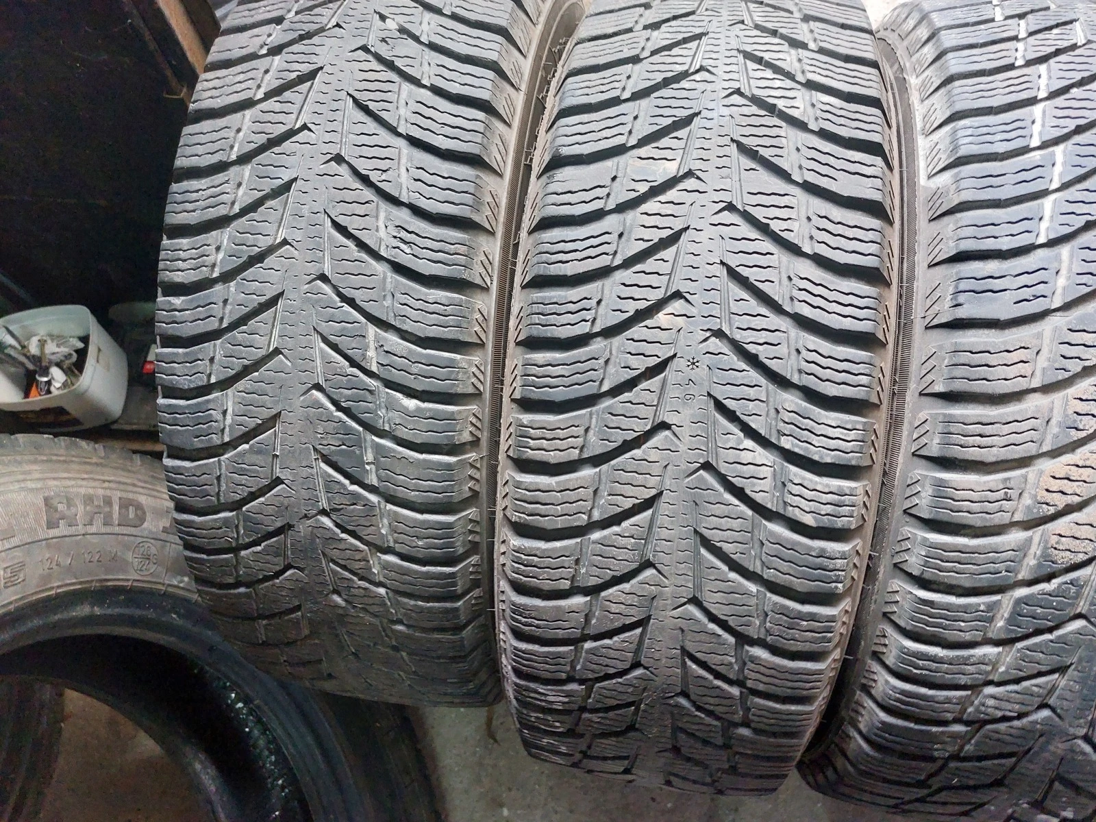 ���� 215/65R16 | Mobile.bg � ����������� 3