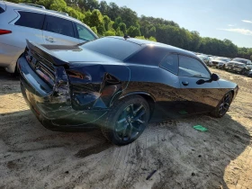 Dodge Challenger 5.7l R, снимка 3