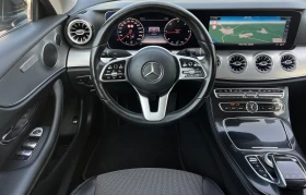 Mercedes-Benz E 220 COUPE AMG/DIGITAL/PANORAMA/SWAROVSKI/PODGREV/FULL/, снимка 15