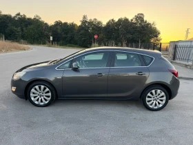 Opel Astra 1.6i 116k.c. COSMO * Bluetooth * AUX, снимка 2
