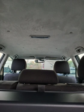 Toyota Avensis 1.8 136 к.с. на газ, снимка 7