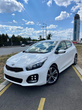 Kia Ceed GT line Full -Корейски лукс на колела, снимка 3