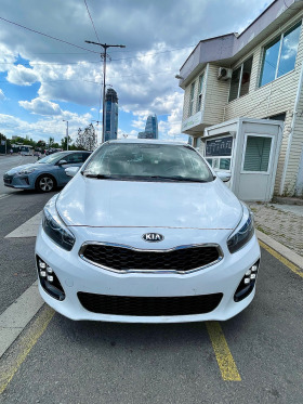 Kia Ceed GT line Full -Корейски лукс на колела, снимка 2