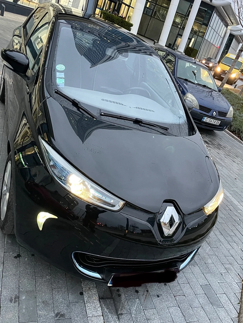 Renault Zoe BLACK edition///НАВИГАЦИЯ///intens///bose///Camera, снимка 10 - Автомобили и джипове - 46781395