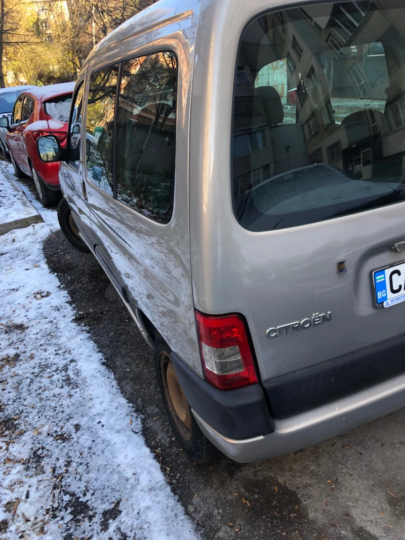 Citroen Berlingo 1.6hdi, снимка 3 - Автомобили и джипове - 48124050