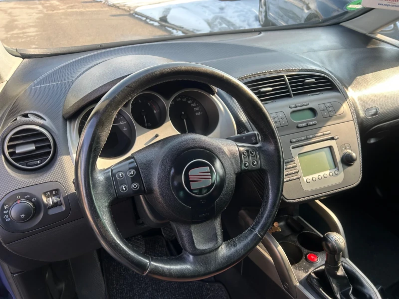 Seat Altea 2.0TDI, снимка 7 - Автомобили и джипове - 49214377