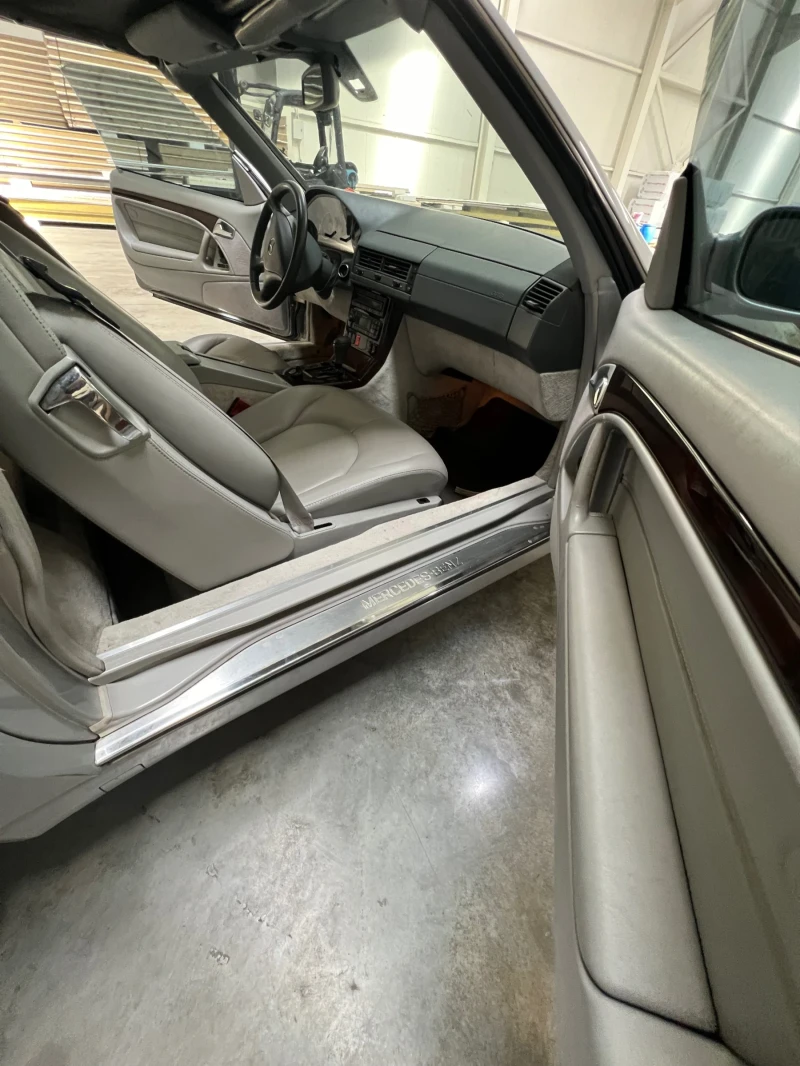 Mercedes-Benz SL 500, снимка 4 - Автомобили и джипове - 52449546