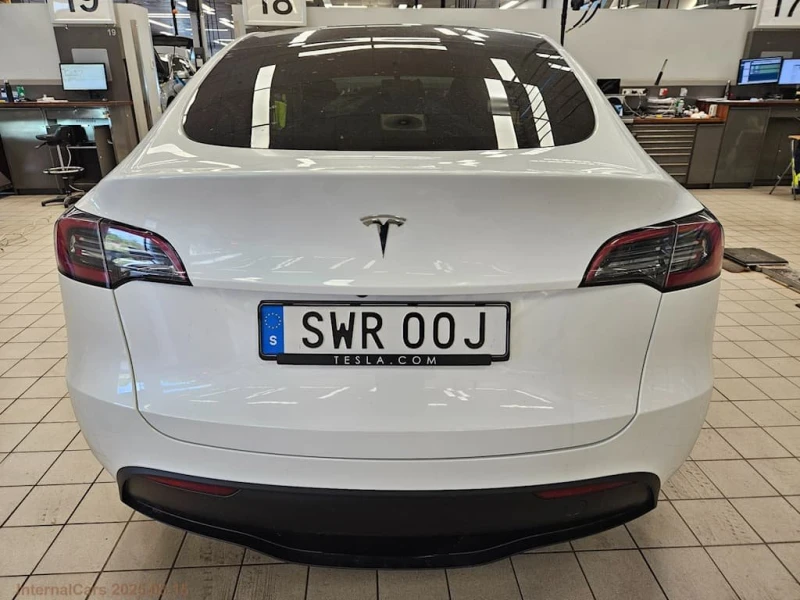Tesla Model Y LFP Европейска Гаранция, снимка 3 - Автомобили и джипове - 51738049