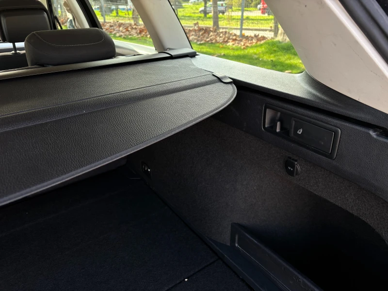 VW Passat 2.0 TDI, снимка 14 - Автомобили и джипове - 52501610