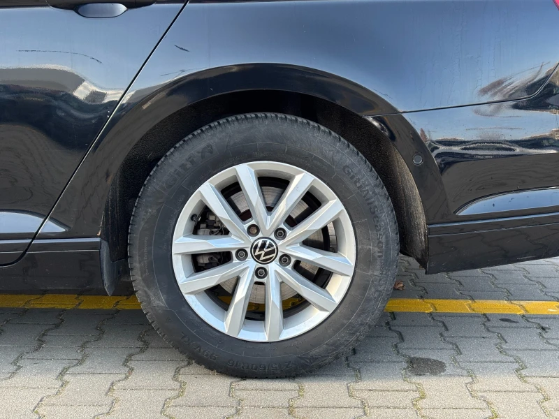 VW Passat 2.0 TDI, снимка 17 - Автомобили и джипове - 52501610