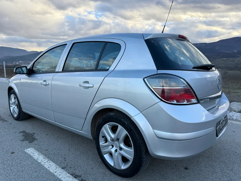 Opel Astra 1.4i 90к.с LPG LANDI RENZO / FACELIFT / EURO 5, снимка 5 - Автомобили и джипове - 53396106