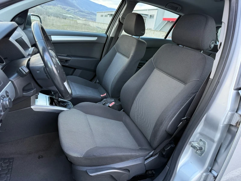 Opel Astra 1.4i 90к.с LPG LANDI RENZO / FACELIFT / EURO 5, снимка 11 - Автомобили и джипове - 53396106