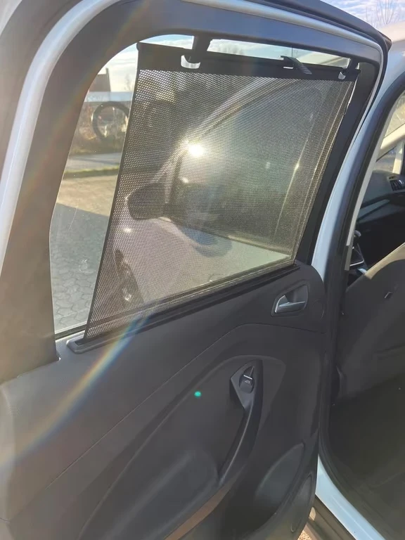 Ford C-max 1.5d Cool & Connect 120ps - изображение 6