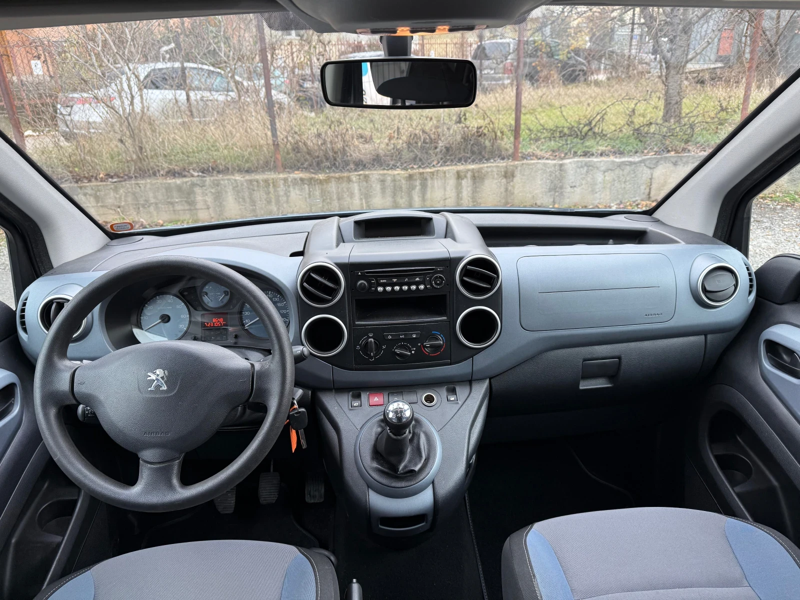 Peugeot Partner Facelift 2012г. 1.6 eHDI (115hp) Пътнически - изображение 10