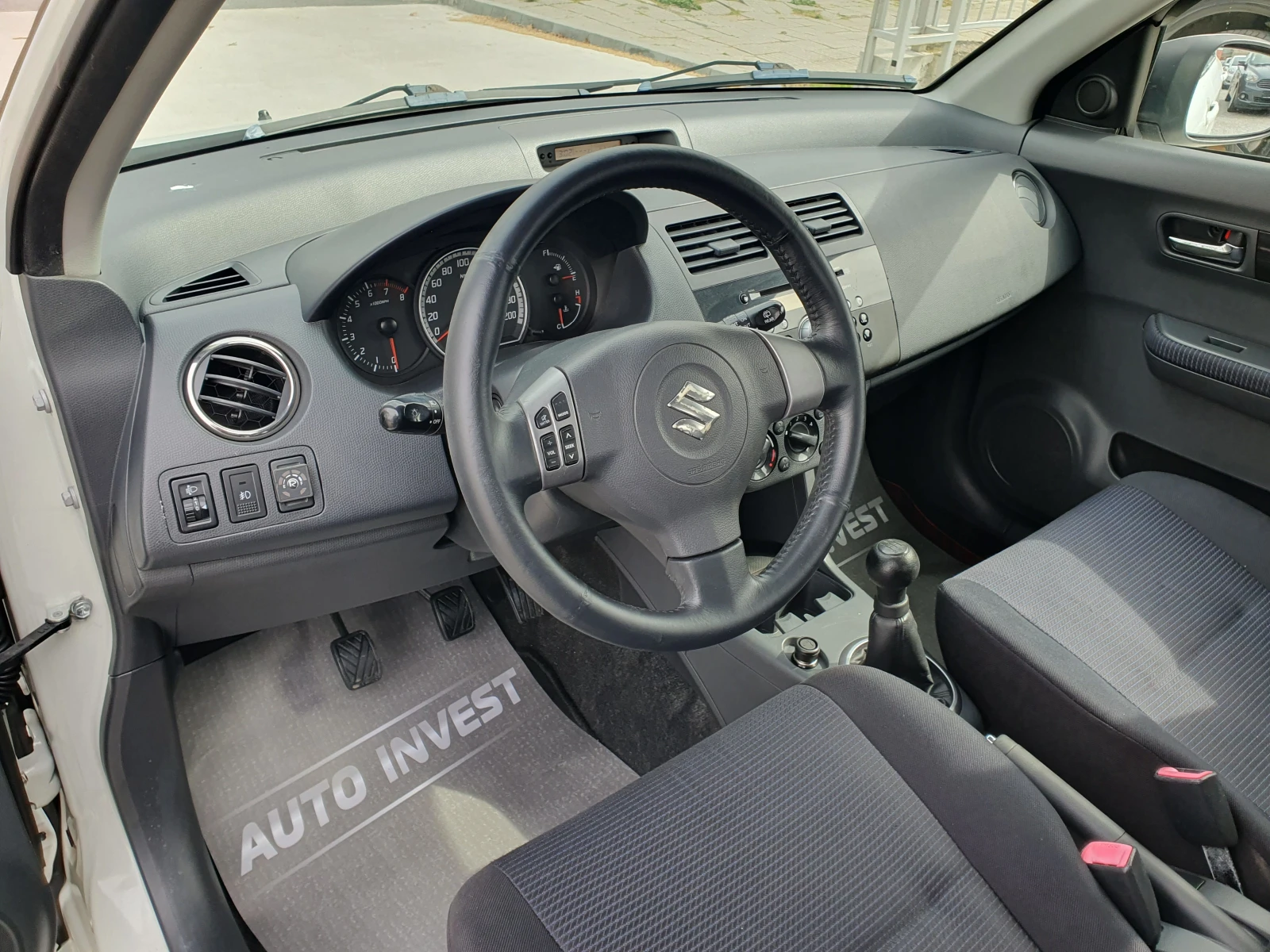 Suzuki Swift ГАЗ/БЕНЗИН/ - изображение 10