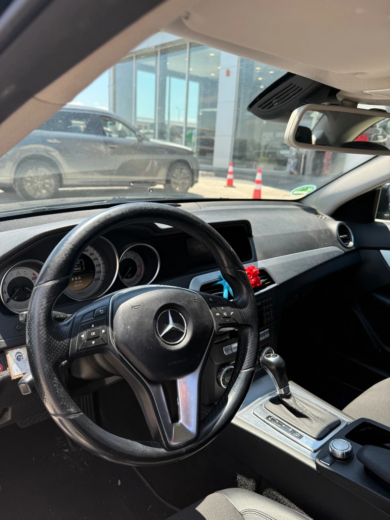 Mercedes-Benz C 220  - изображение 7