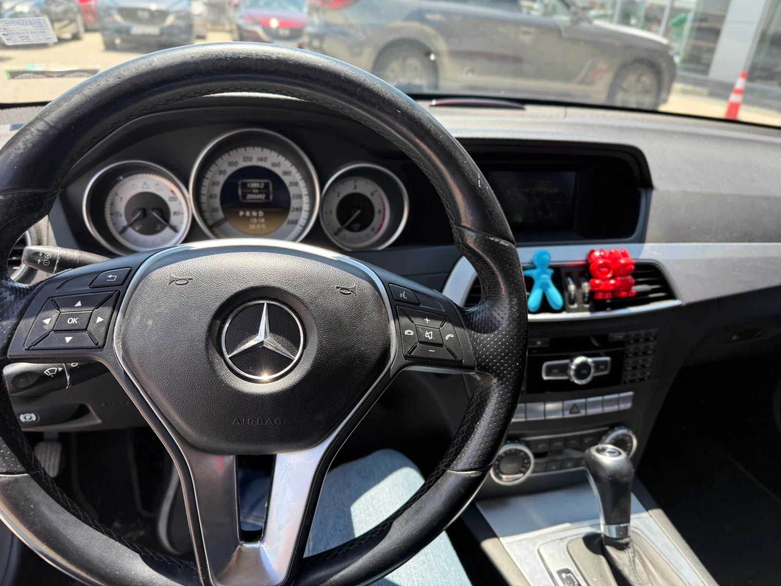 Mercedes-Benz C 220  - изображение 8