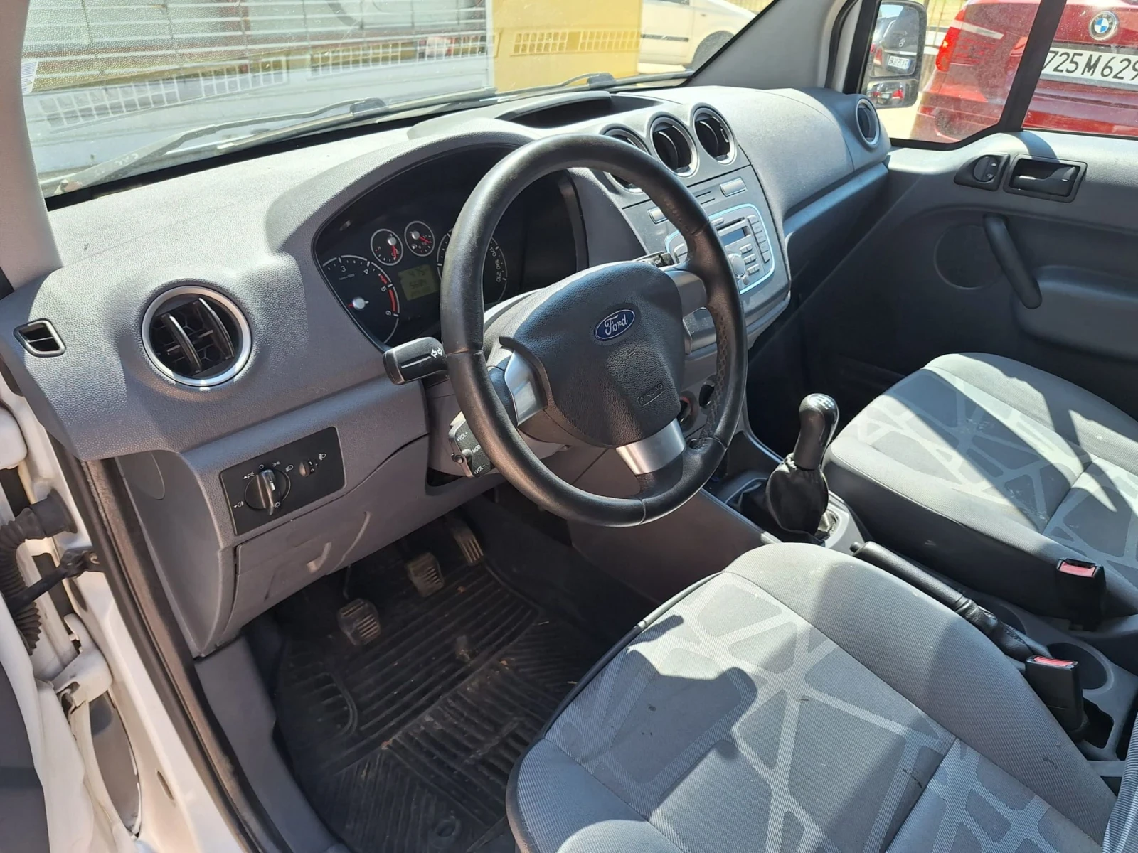 Ford Connect 1.8тди 110кс 2010г - изображение 10