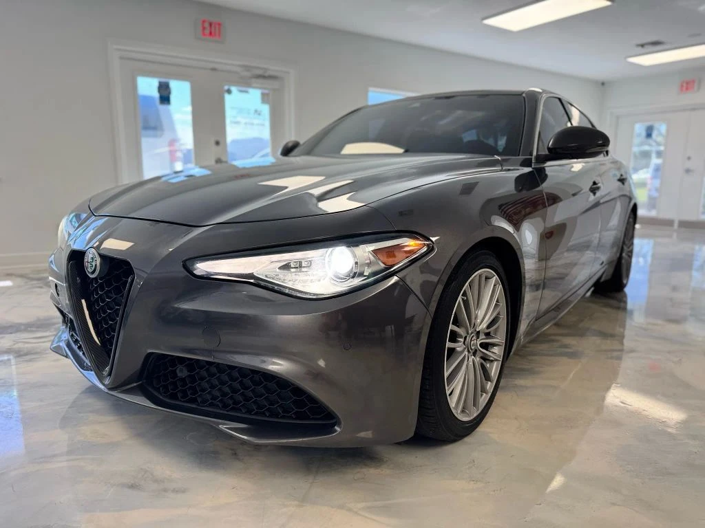 Alfa Romeo Giulia TI* ДИСТРОНИК* М.ТОЧКА* HARMAN* ПОДГРЕВИ - изображение 3