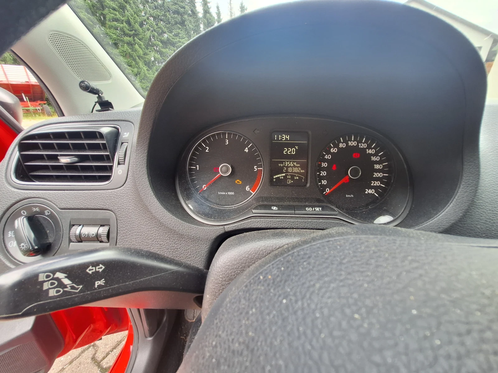 VW Polo Vw polo R 1.6 cdi 75ps  - изображение 5