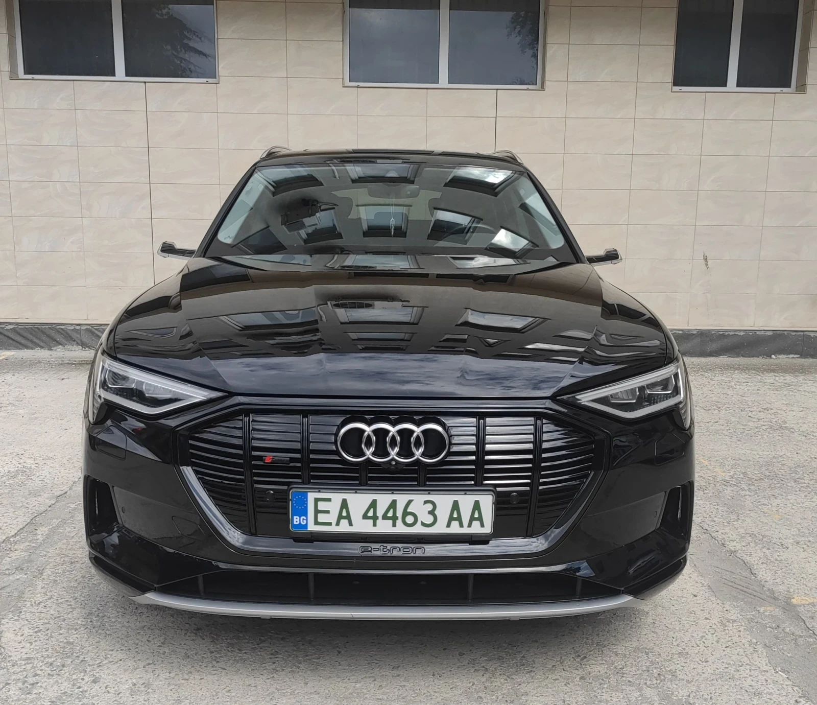 Audi E-Tron  - изображение 9