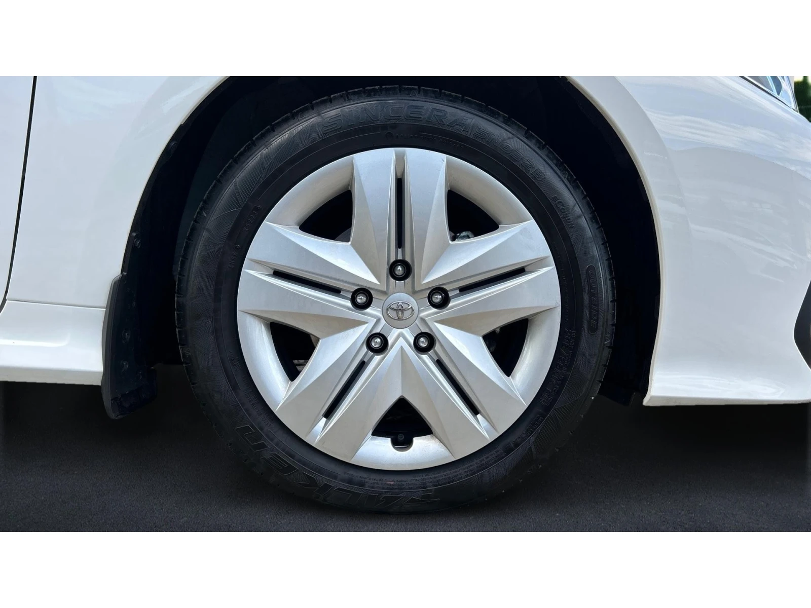 Toyota Corolla    450 . | Mobile.bg   16