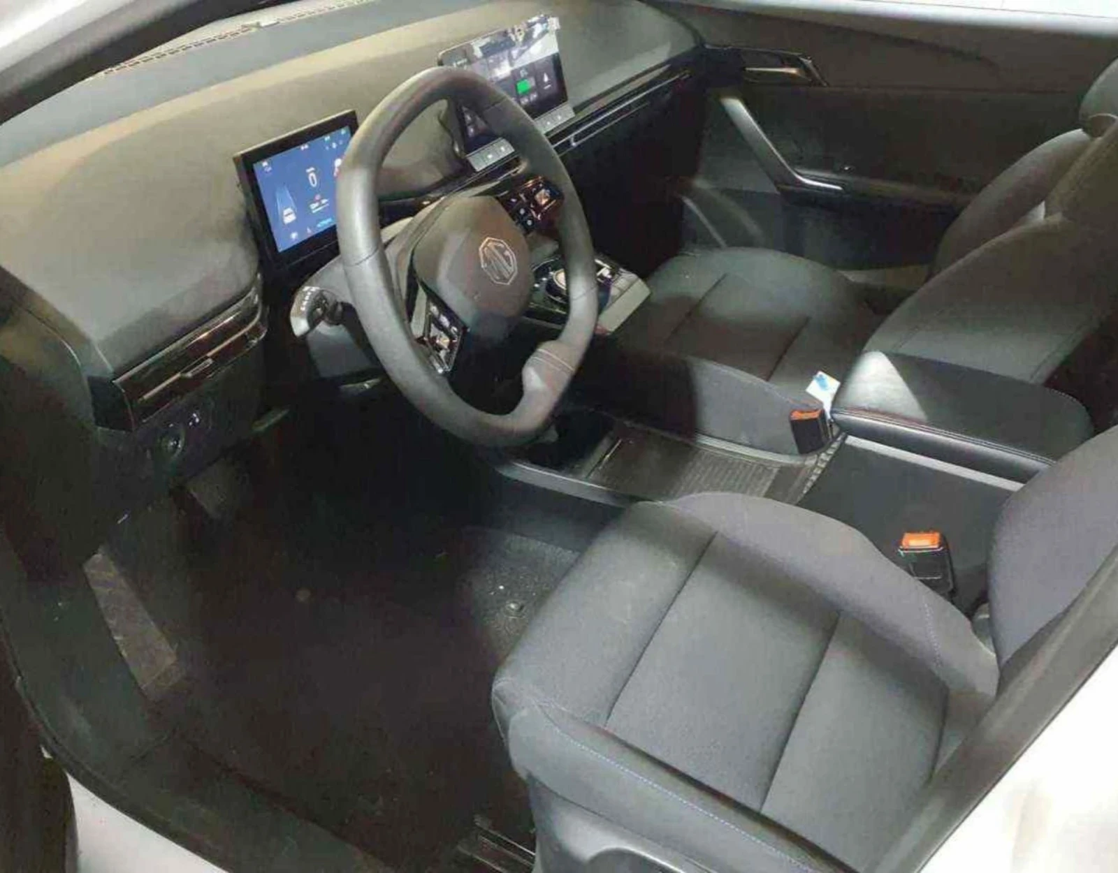 Mg MG4 Standard 51 KWh.Kamera.Navi.Led.125 kw - изображение 4