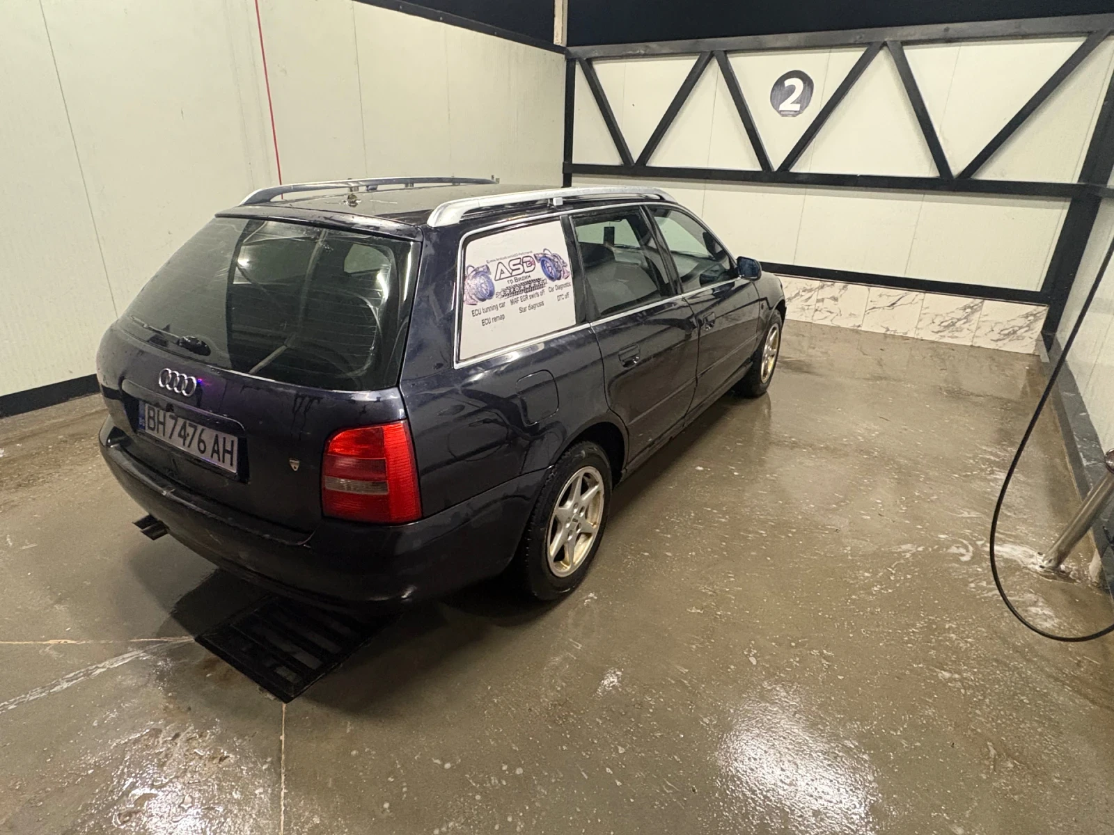 Audi A4 1.8T, снимка 4 - Автомобили и джипове - 53787769