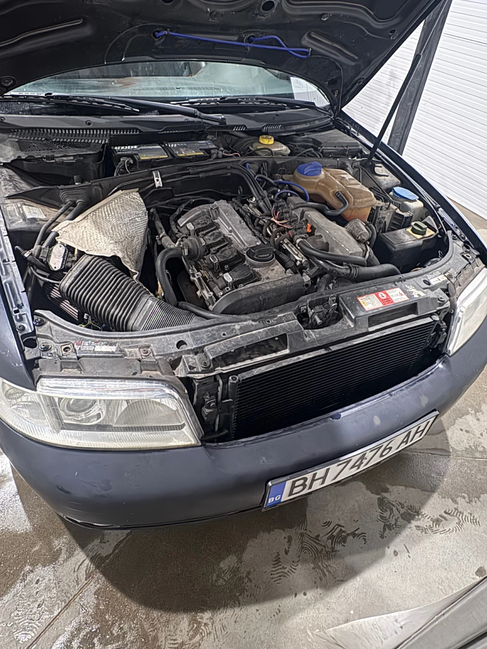 Audi A4 1.8T, снимка 12 - Автомобили и джипове - 53787769