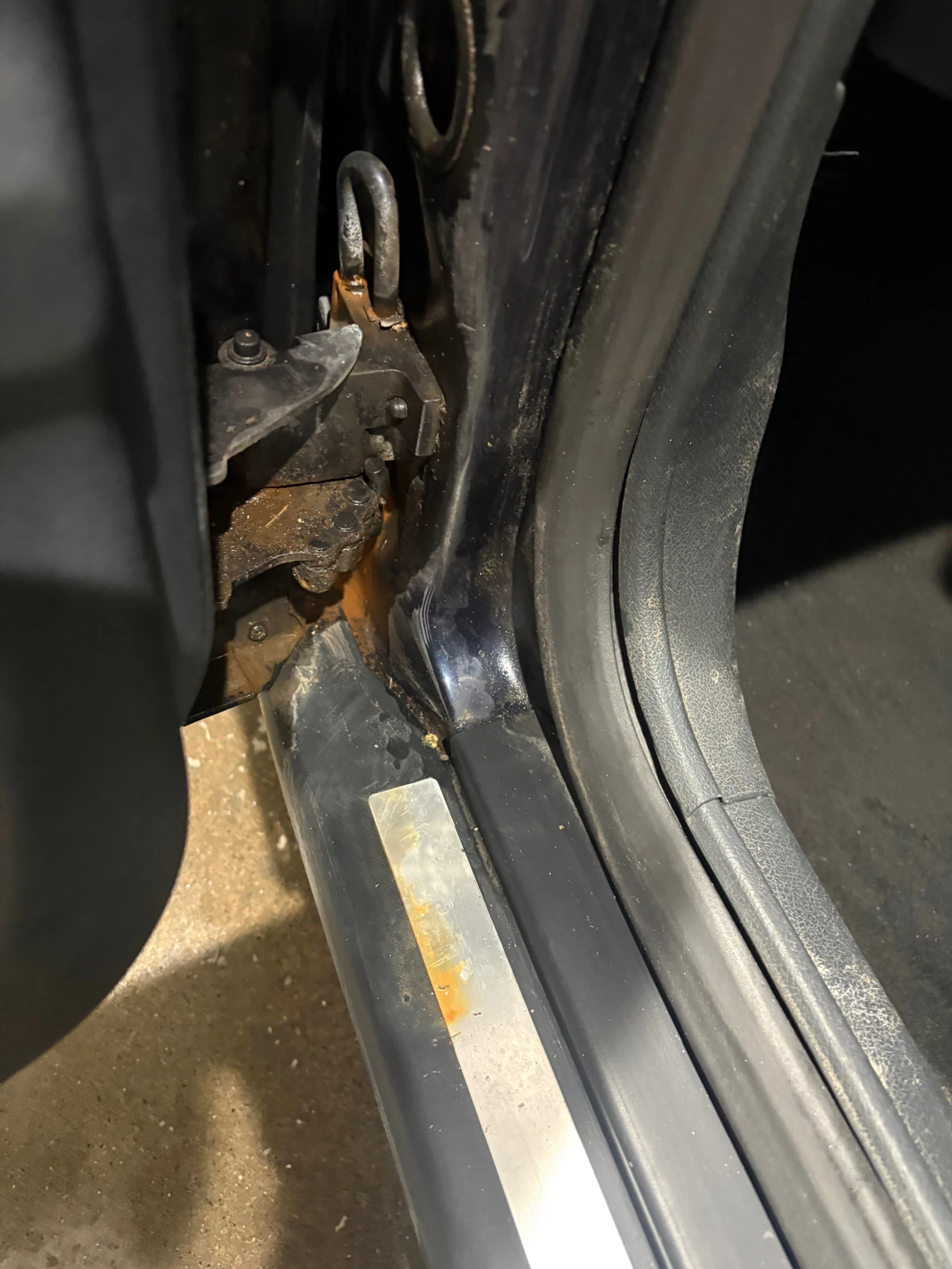 Audi A4 1.8T, снимка 10 - Автомобили и джипове - 53787769