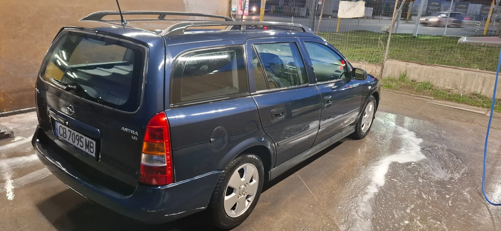 Opel Astra 1.6, снимка 15 - Автомобили и джипове - 53819615