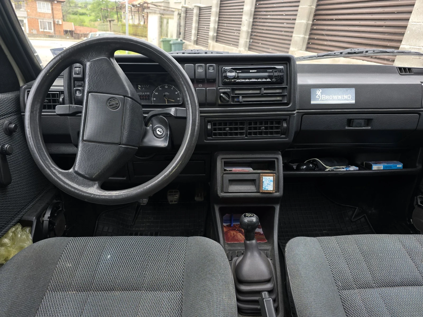 VW Golf 1.8 90hp, снимка 8 - Автомобили и джипове - 54358753
