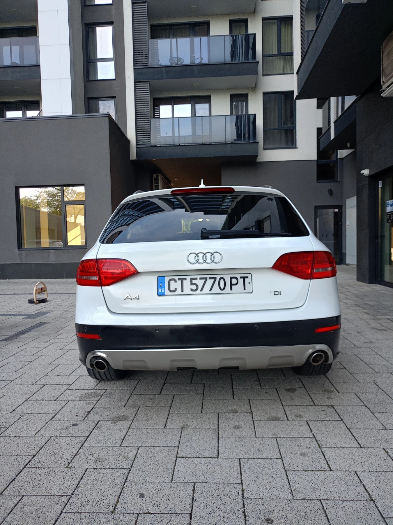 Audi A4 ALLROAD QUATTRO SLINE, снимка 4 - Автомобили и джипове - 54416459