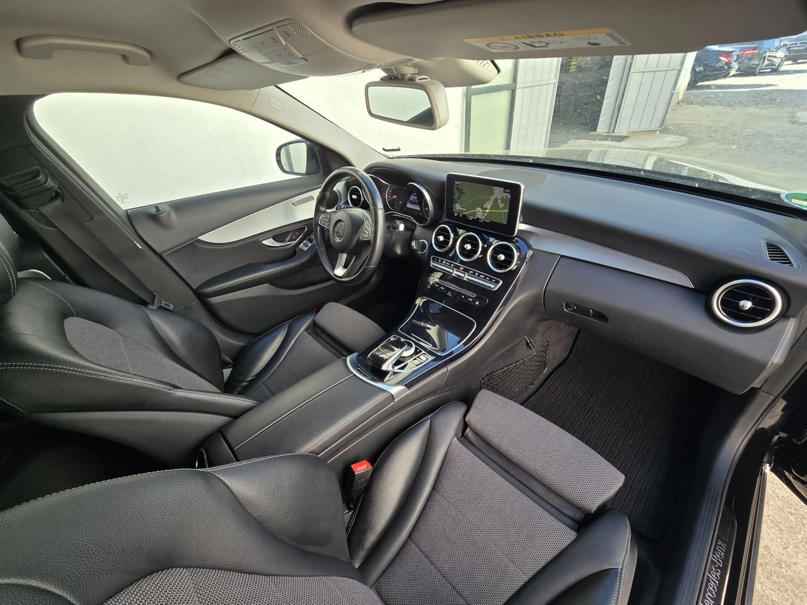 Mercedes-Benz C 220 LED INTELLIGENT CAMERA CARPLAY НОВ ВНОС ГЕРМАНИЯ, снимка 9 - Автомобили и джипове - 54428866