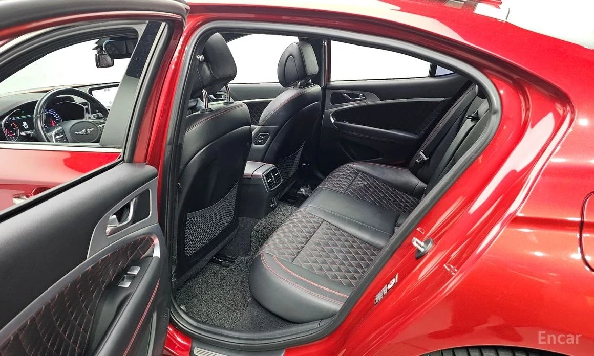 Genesis G70 3.3T AWD Supreme 370kc, снимка 6 - Автомобили и джипове - 54655926