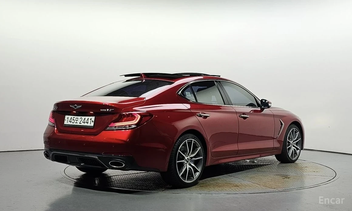 Genesis G70 3.3T AWD Supreme 370kc, снимка 4 - Автомобили и джипове - 54655926