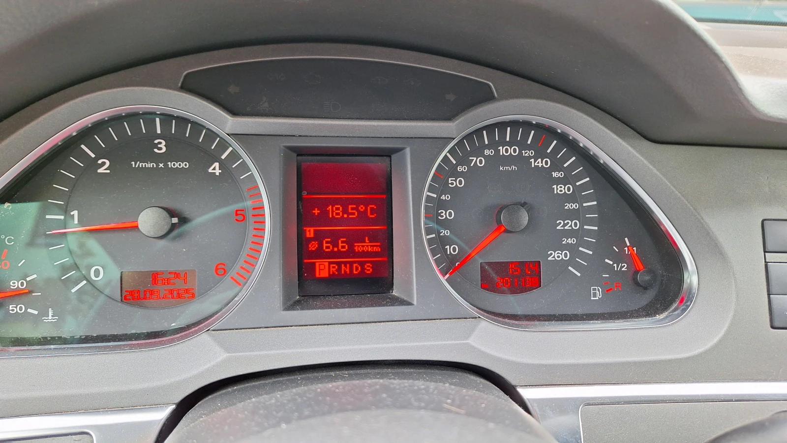 Audi A6 2.7 TDI Quattro, снимка 13 - Автомобили и джипове - 55197204