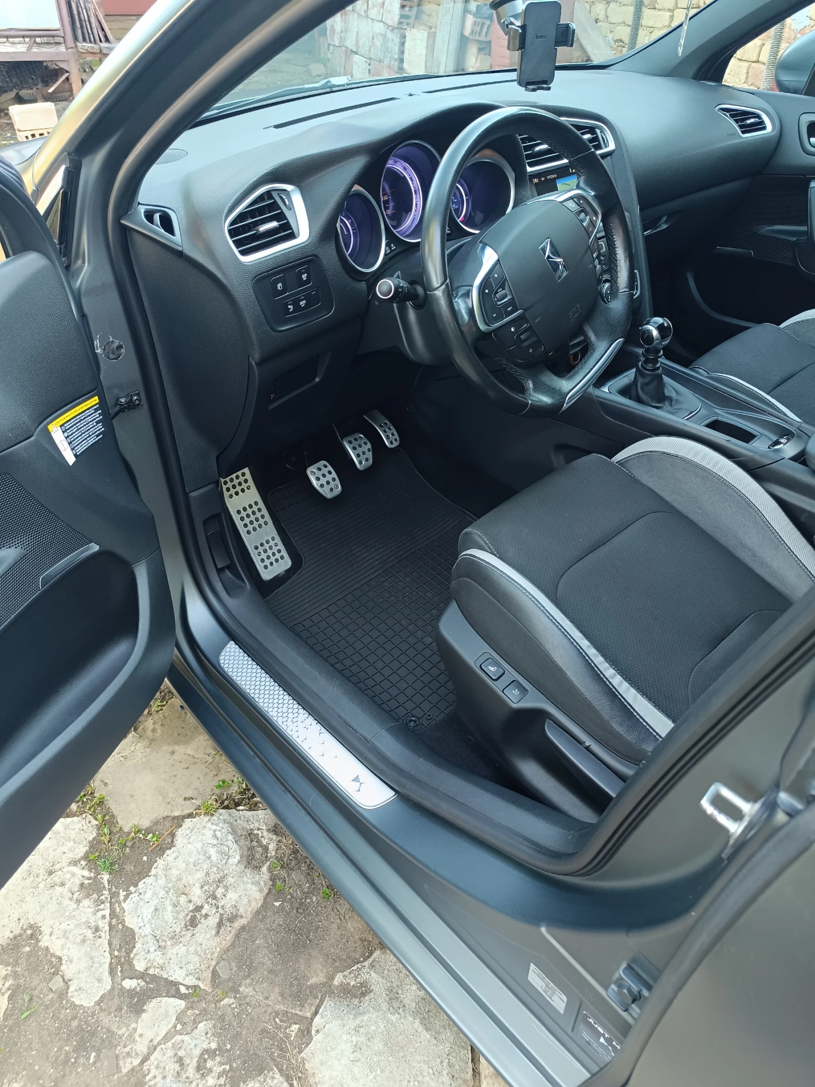 Citroen DS4 1.6 HDi (112к.с.), снимка 7 - Автомобили и джипове - 55250689